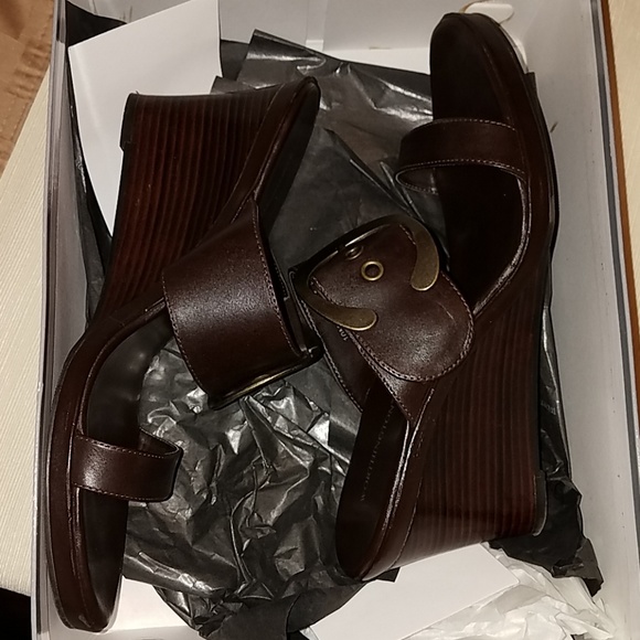 Worthington Shoes - Worthington wedge sandals